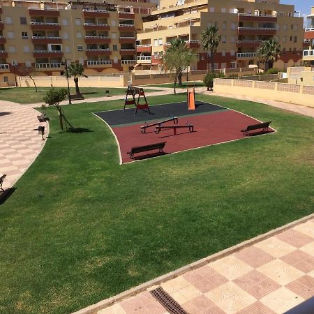 Apartamento Las Palmerillas-Residencial Torrequebrada Roquetas de Mar Kültér fotó